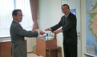 従業員とともにイメージ
